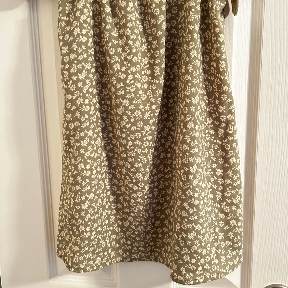 NWT altar’d state Floral Mini Dress, XS, Ivory and Sage - Picture 4 of 11